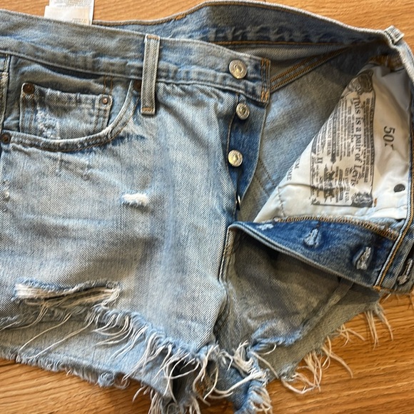 Levi’s button fly shorts 27 - Picture 3 of 4